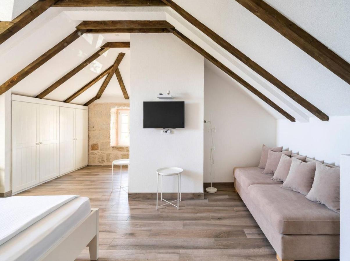 Villa Joe Čilipi Exteriör bild
