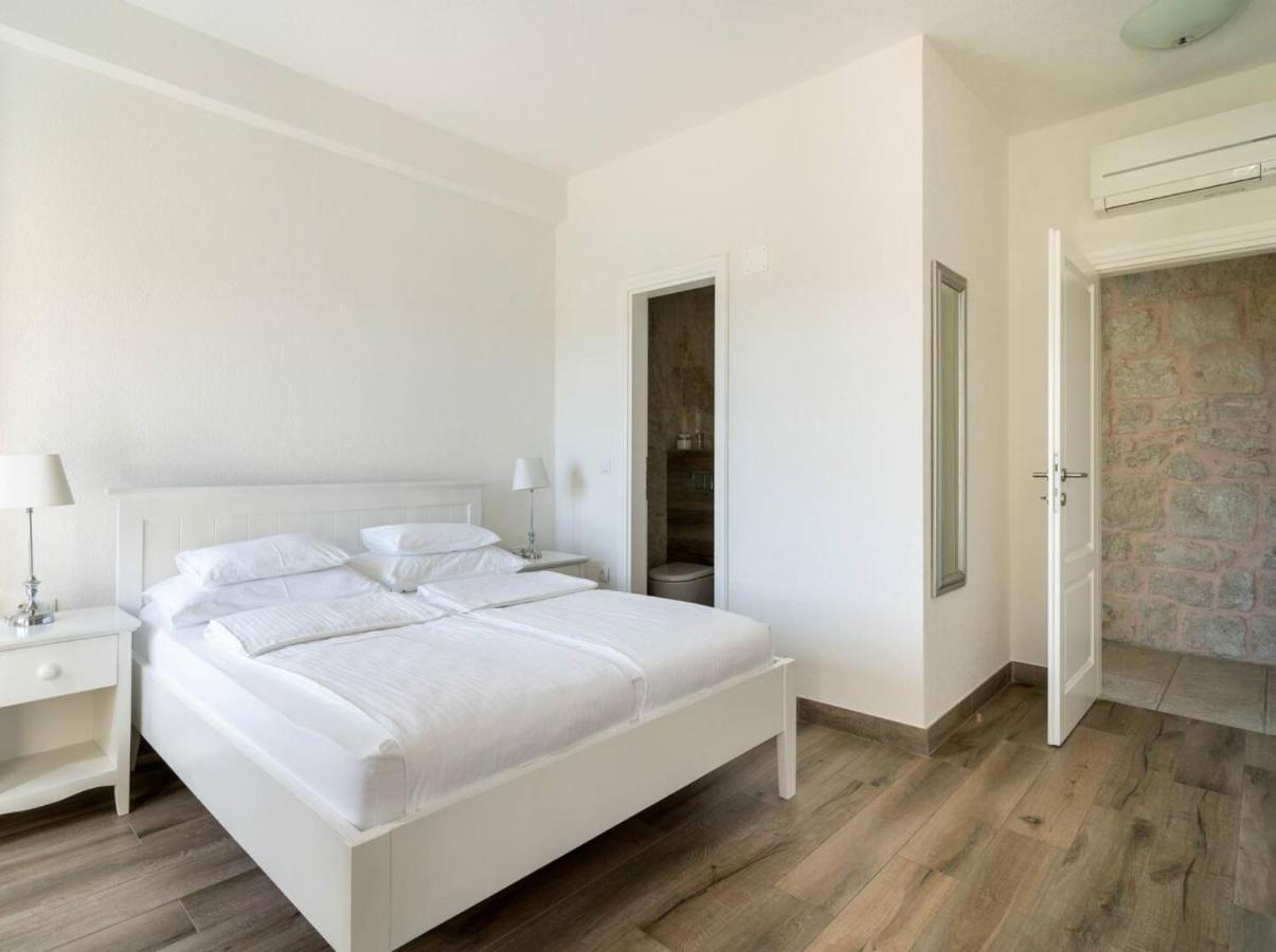 Villa Joe Čilipi Exteriör bild